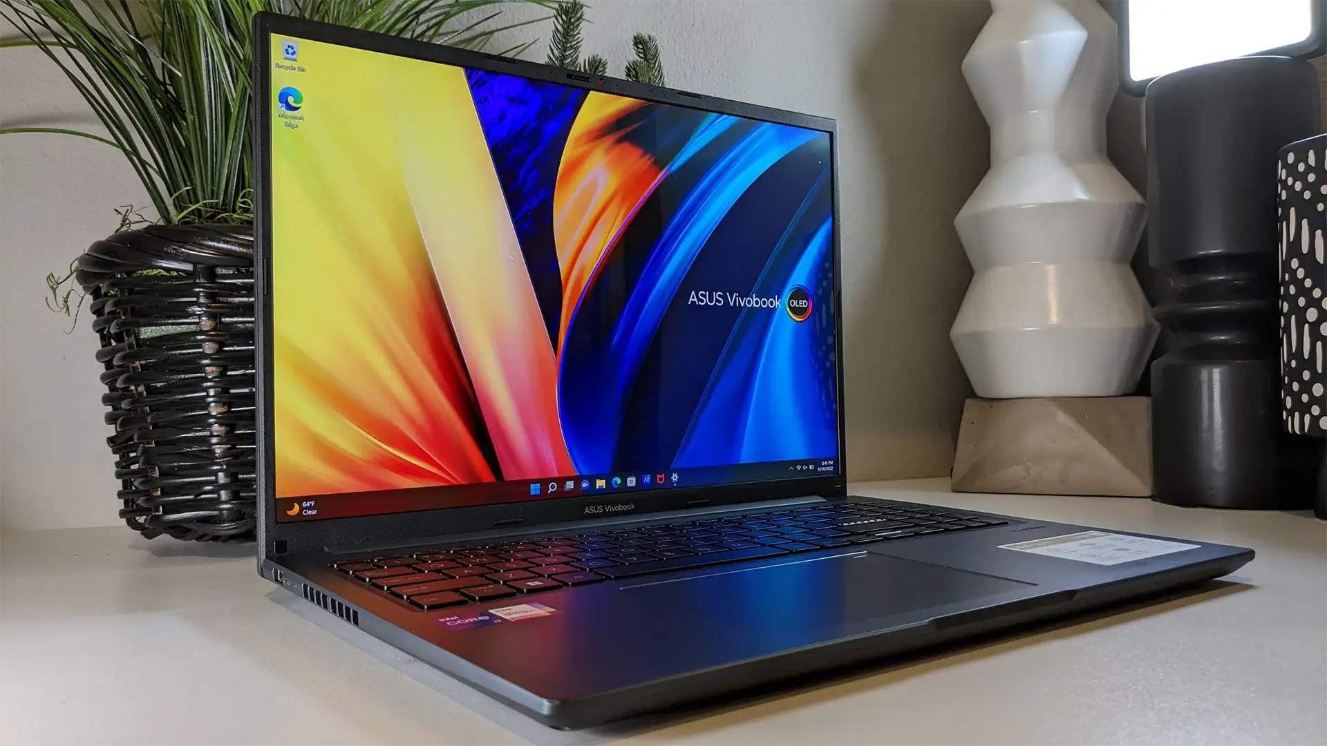 ASUS Vivobook Pro 16X OLED review: Features